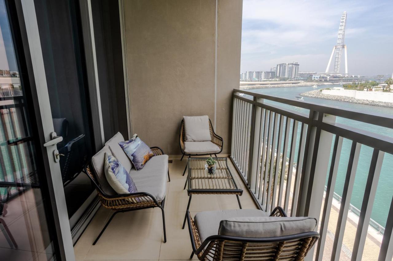Waves Holiday Home - Waterfront Apartment With Breathtaking Sea Views Dubai Exterior foto